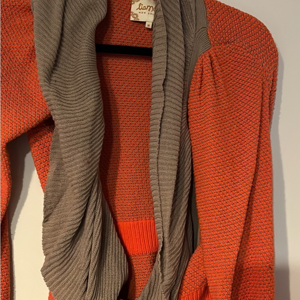 Lia molly New Orleans size medium sweater